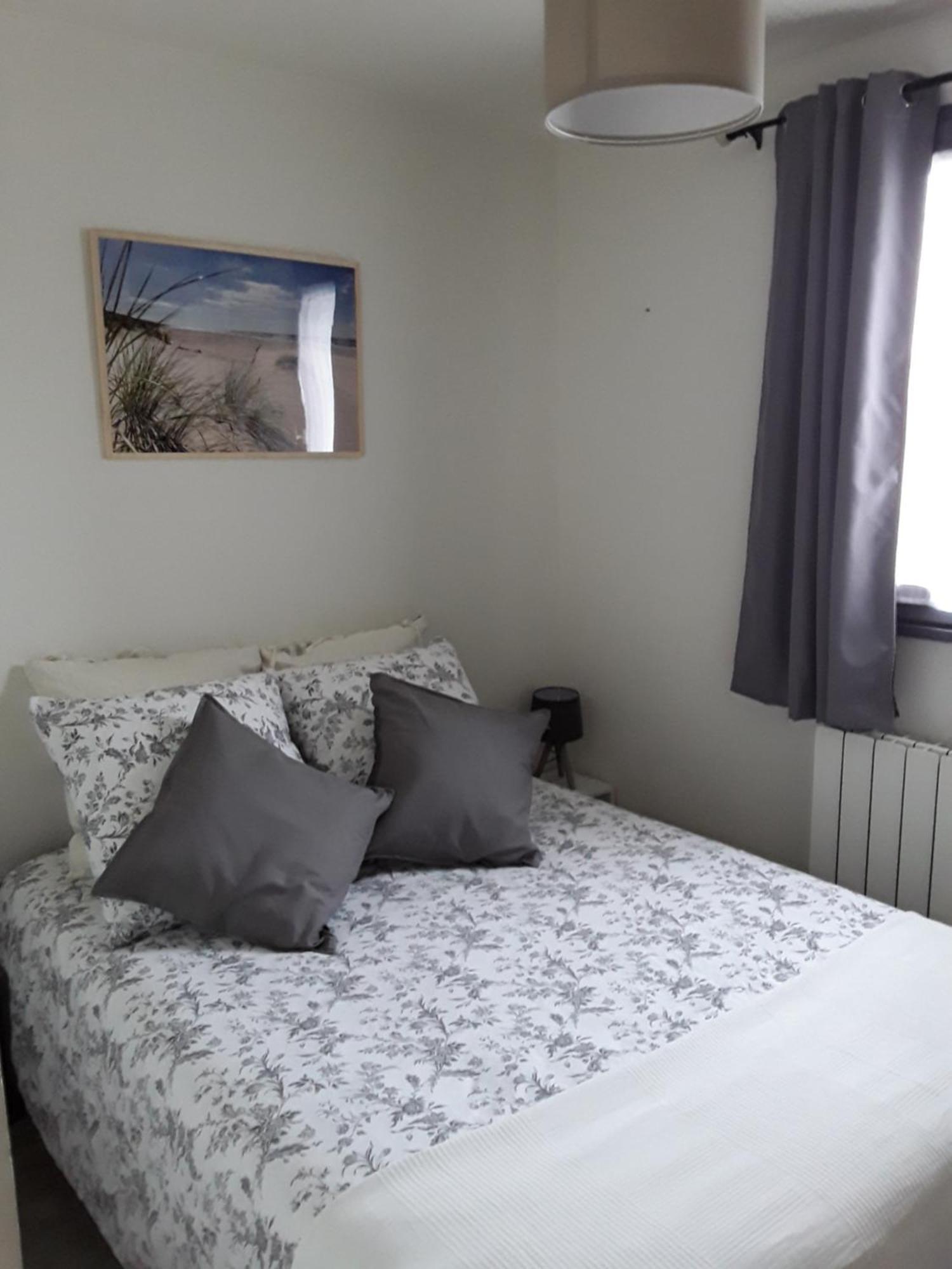 Appartement A 100 Metres De La Plage Уистреам Экстерьер фото