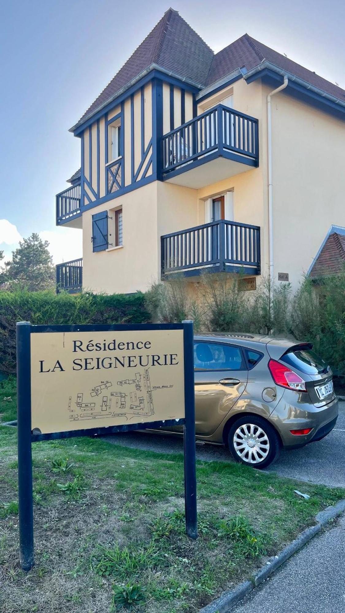 Appartement A 100 Metres De La Plage Уистреам Экстерьер фото